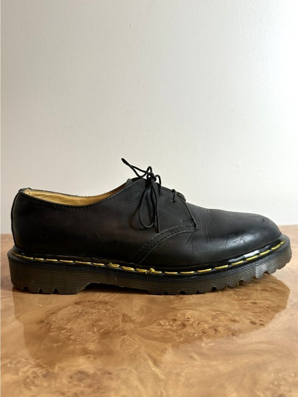 Vintage Dr. Martens 1461 Black Leather 3 Eye Shoes Made England UK 7 AW004